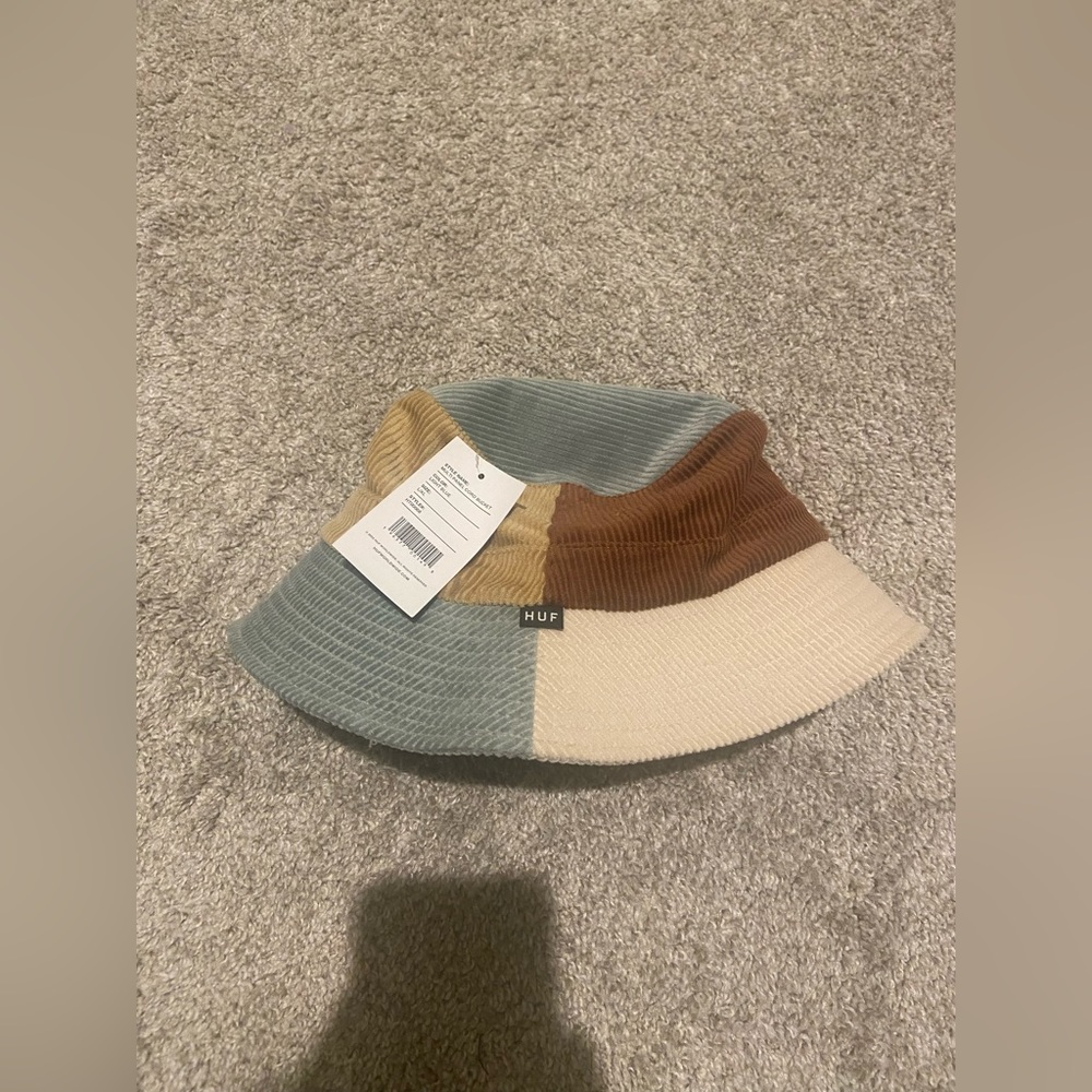 Huf colorblock bucket hat
